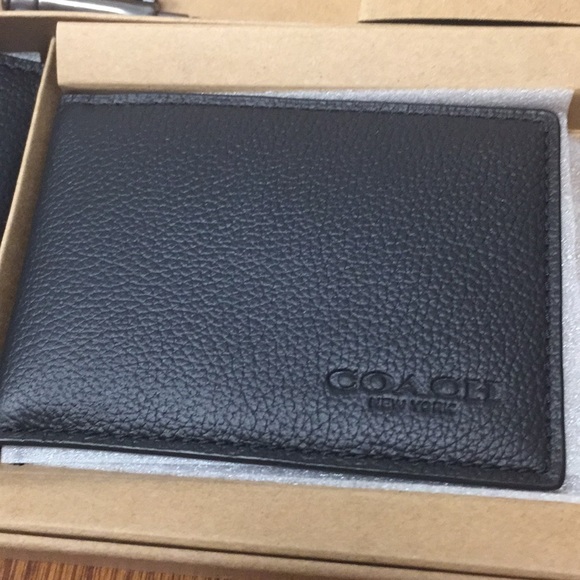 Coach Wallet ID Card Case and Key Fob Gift Set - Picture 4 of 9